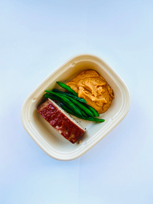 MAMA'S MEATLOAF w SWEET MASH + GREEN BEANS